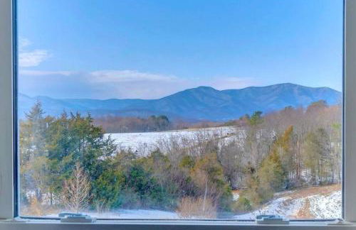 Huge Farmhouse with Heated Pool for Vacations and Retreats - Foto 61