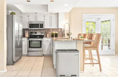 Lotus House - Relaxation - close to Beaches - Heated Pool - Foto 23