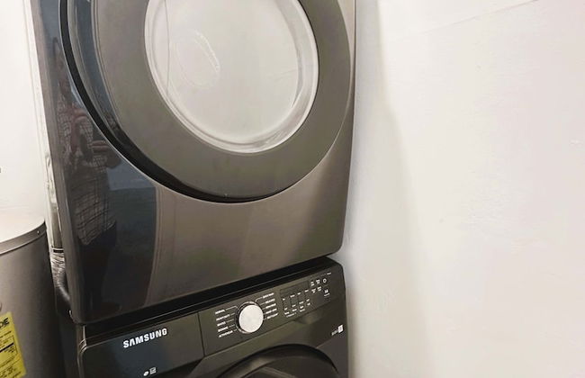 BnB Hyperion Brand New 2b2b Retreat w Patio - Foto 43