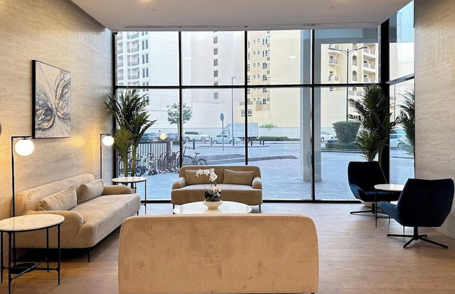 Chic 1BR Iris Amber Al Jaddaf - Photo 13