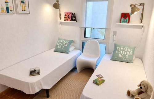 Apartament reformat, Wi Fi, parking, piscina, AC - Foto 8