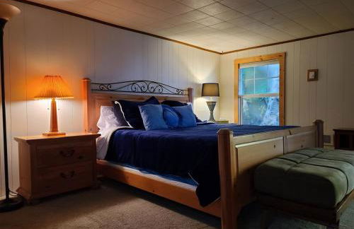 Rustic Oceanfront Cottage Rental on Netarts Bay near Tillamook - Foto 3