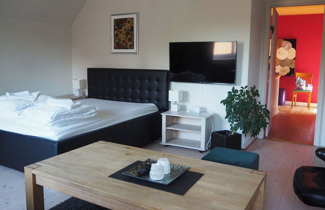 Lovely Town Apartment - Sleeps 5, Parking & Garden - Foto 3