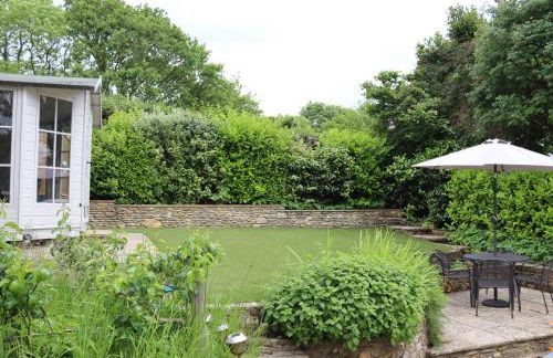 Apple Blossom - Photo 28