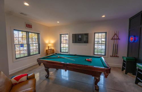 The DougOut Steps from Douglas Beach! - Foto 11