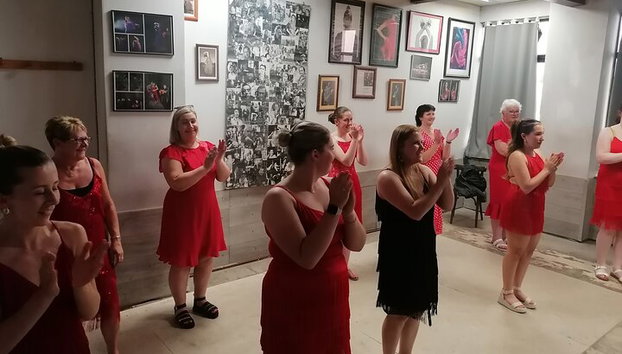 Experiencia en clase de baile latino y salsa en Valencia - Foto 2