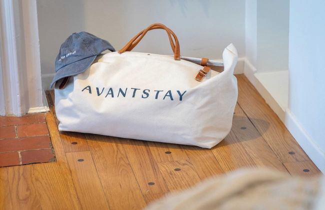 A-lister by Avantstay Hollywood Hills Luxe Group Escape w/ Pool - Photo 7