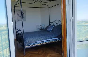 CASA DORIS Montecarotto, Le Marche - Top Lage, Glasfaser WIFI, neu renoviert - Foto 75