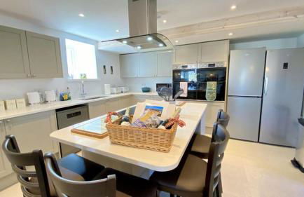 8 Bed in Biggin oc-w34369 - Photo 4