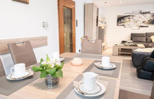 TRUTH für 5 - King Size Betten, Kamin, Garten, XXL Couch, Smart-TV - Foto 14