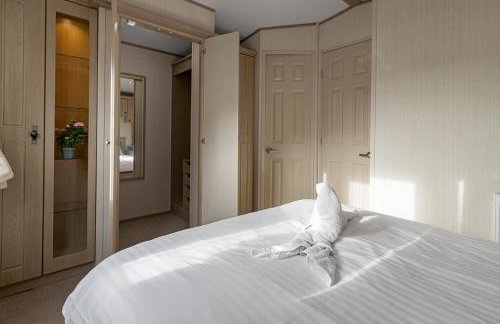 Greendale Splash Escape - No Commercial Sign written Vehicles,Fishing Nearby & Communal Swimming Pool Open April to September - Foto 30