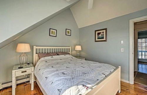 Ocean-View Gem with Private Beach in Mashpee! - Foto 13