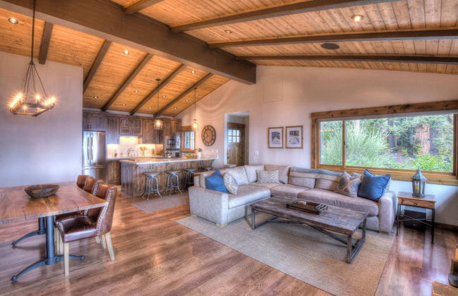 Waters Edge Jewel w/ Lake Views HOA Access! - Foto 5