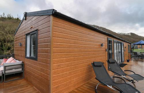 The Hideout - Photo 27