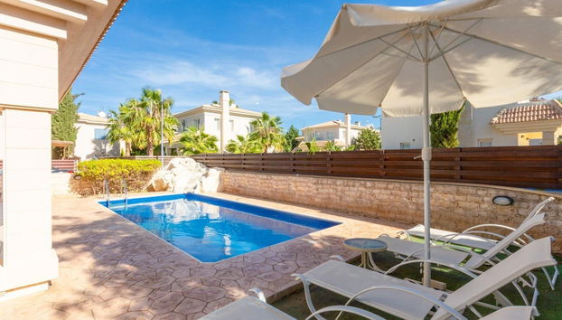 Villa Petra in Paralimni - Foto 3, Habitación