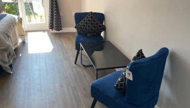 Brighouse Studio - Pet Friendly! - Free Parking - Foto 5, furniture