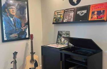 Blue Moon Cottage - Music Room, Inground Pool - Foto 3