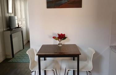 Appartement au cœur de la Petite Cité de Caractère - Foto 7