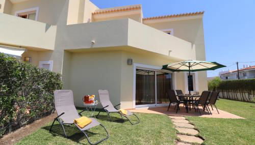 3-bed Townhouse With Pool in Albufeira Balaia - Foto 4, Garden