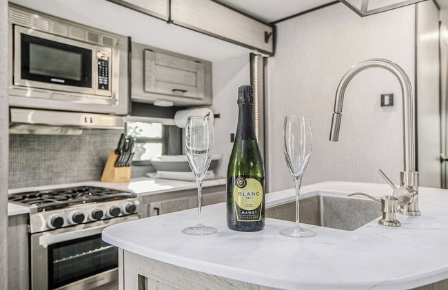 Stunning Newly Renovated Modern Beach House - 7633 - Foto 39