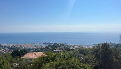 RDC maison de maitre pour 6 personnes avec piscine et jacuzzi - Foto 3