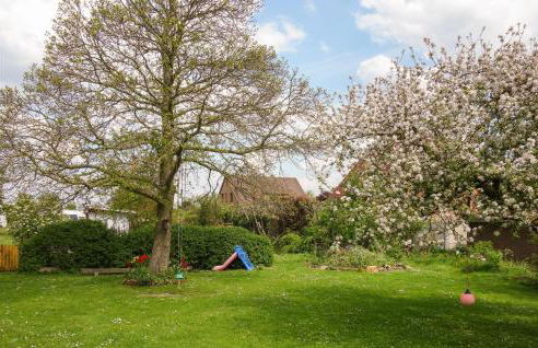 Cozy Apartment In Wurster Nordseeküste - Foto 2