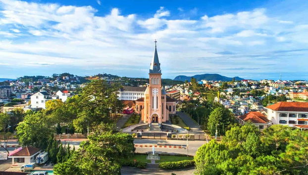 Panoramica della cattedrale di Da Lat