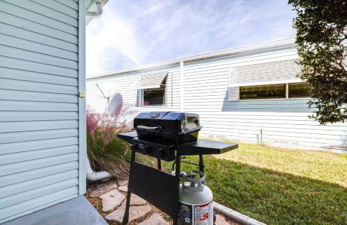 Cypress Lakes 55+ Seasonal Getaway - Foto 25