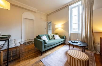 Le Darcy d'Hugo Train station 2 minutes away - Foto 6