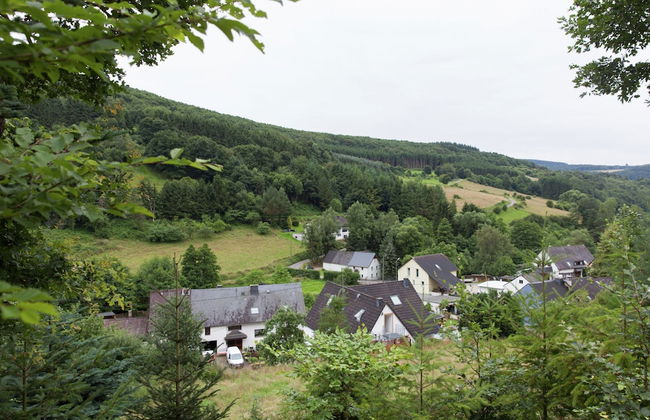 Apartment With Terrace and View - Photo 22