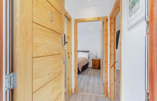 Family - Central - Parking - Wifi - Sleeps 3 - Foto 10