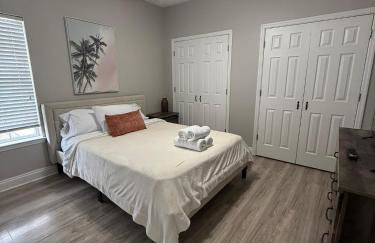 Beach Days, Nightlife Nights, East End of PCB - Foto 17