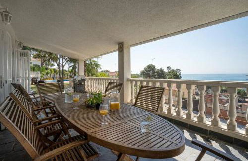 Basketball court, pool, BBQ, gardens, seaviews - Foto 14