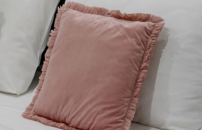 Apartment & Garden by Renters Prestige - Photo 2