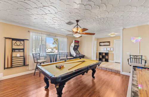 Spacious Desert Getaway! - Photo 22