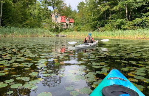 Private 5-Acre Escape - Pool, Lake & Gardens - Foto 71