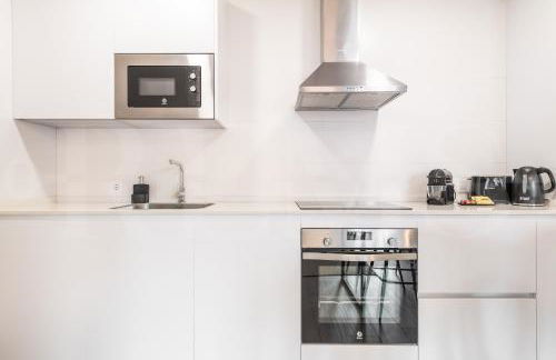 Comfortable apartment near the center by REMS - Photo 13