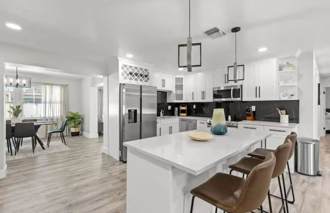 NEW Mid Century Modern Largo Retreat - Photo 7