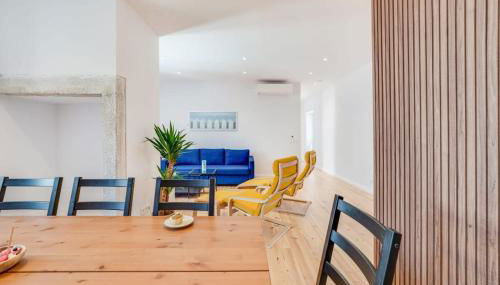 Cozy Coastal Getaway 3BR Apartment in Estoril - Foto 3