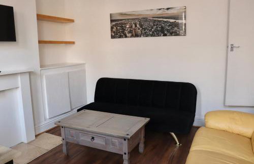 Perfect Getaway 2 bedroom house with parking - Foto 35