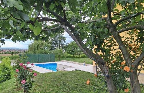 Familyway Croatia Kids Friendly Family villa with privat Pool 50 m2 Slavonski Brod - Foto 22