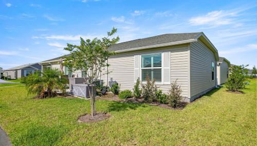 Cozy 2BR in The Villages With BBQ and 4 Seaters Golfcart King Bed - Foto 2