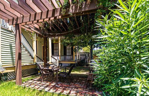 Your 1878 historic Shaw House awaits - Foto 40