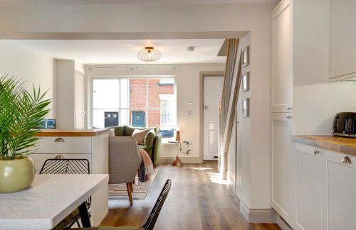 Beautifully refurbished cottage in lower Wivenhoe. - Foto 23