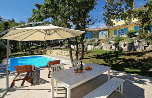 6 Bedroom Cozy Home In Pazin - Photo 8