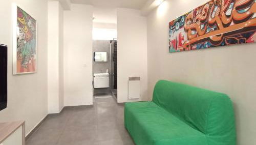 Petit cocon idéalement placé proche du stade - Foto 3