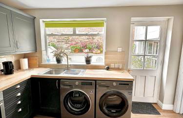 Stylish Garden Apartment in Central Cheltenham - Photo 22