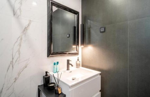 Beautiful Home In Trstenik With Kitchen - Foto 36