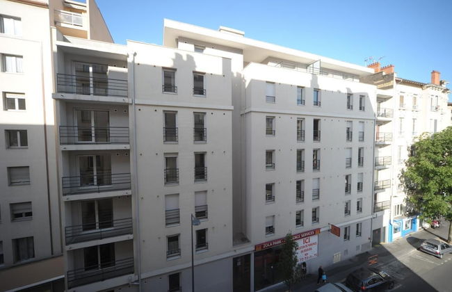 Studilodge - Zola Park - Photo 17