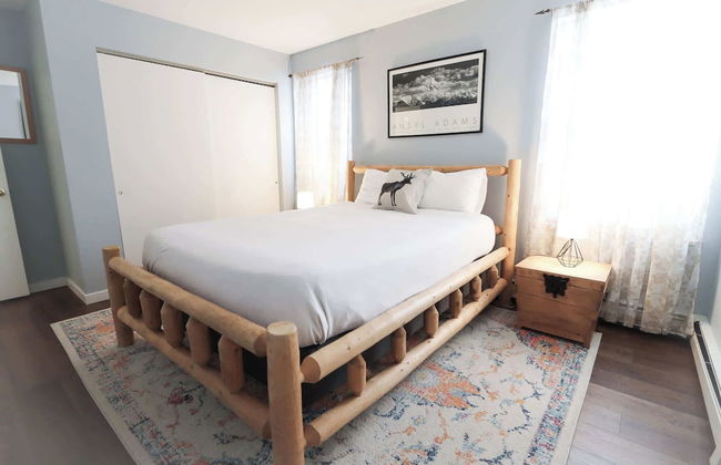 Sun Sung Cozy Condo A Stylish Escape for 4! - Photo 2